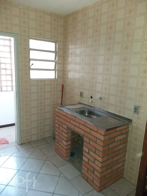 Image 5 - 249659